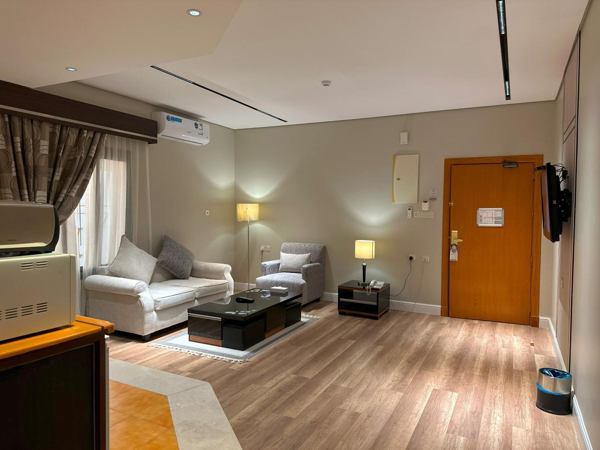 Nelover Hotel Hafar Ḩafar al Bāţin Exteriör bild